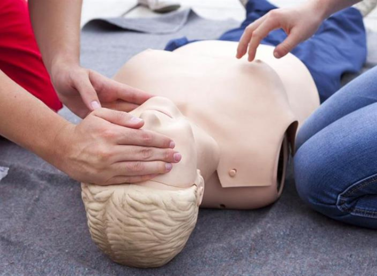 Image of CPR mannequin